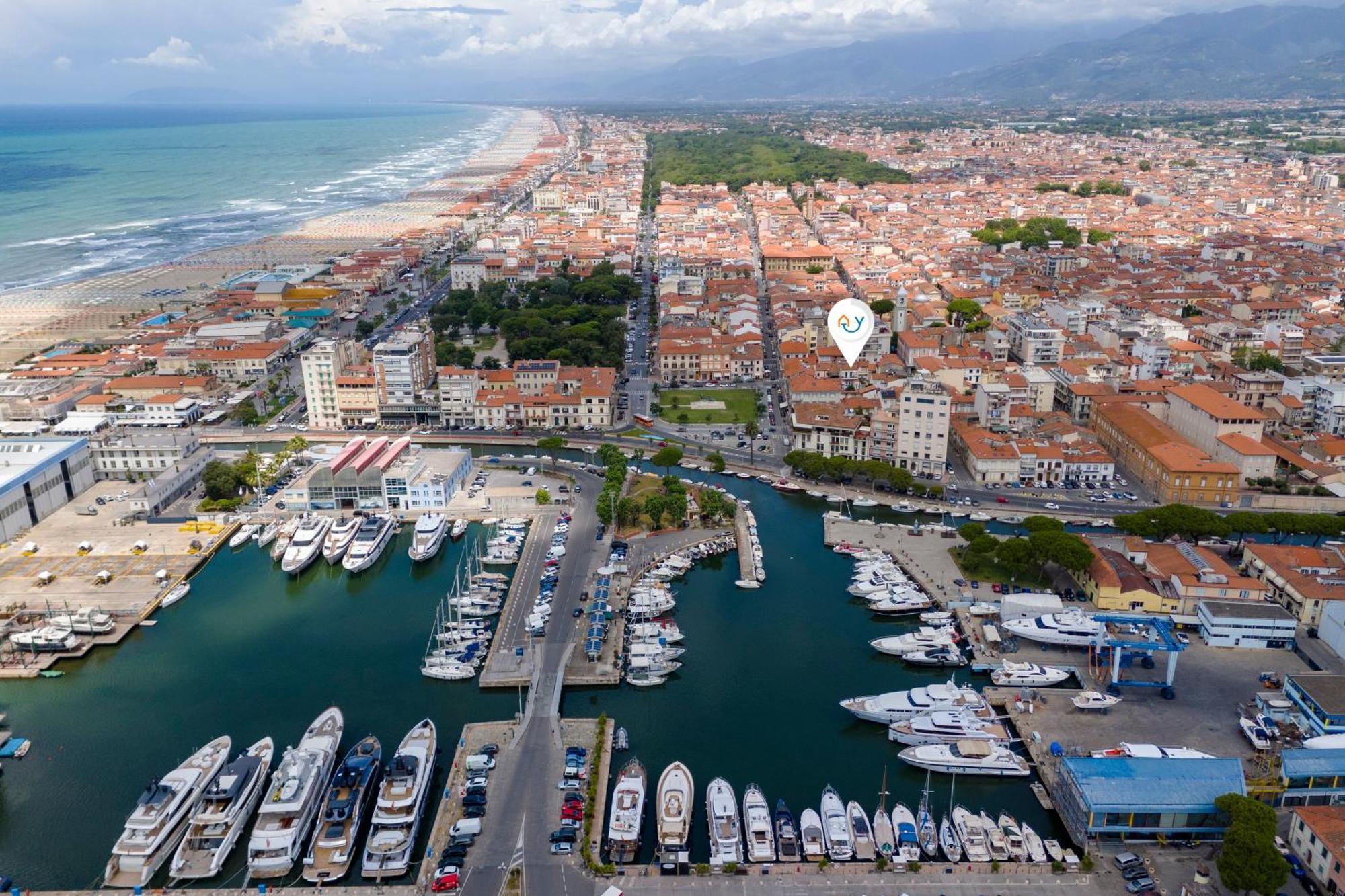 Suite Ondina Viareggio Apartments Exterior foto